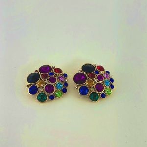 Juliana style clip earrings. Gorgeous vivid colors, great condition 🌈 rainbow!